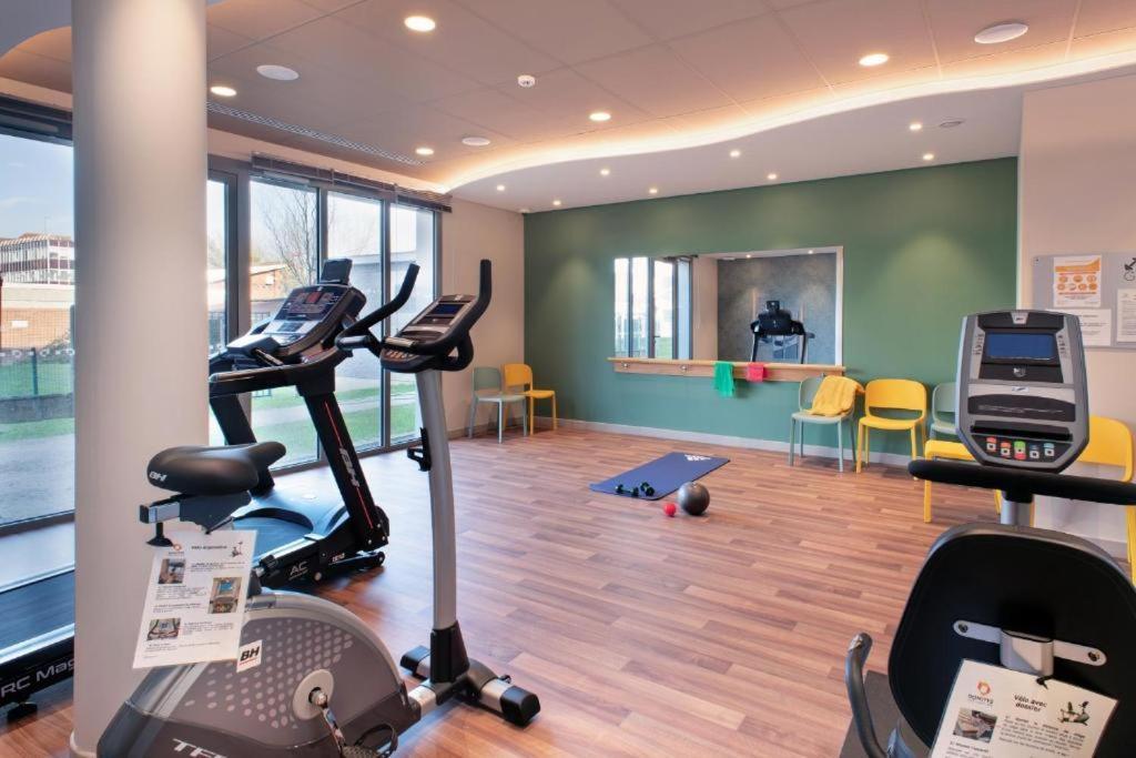 Domitys Les Cerneaux Aparthotel Hazebrouck Bagian luar foto